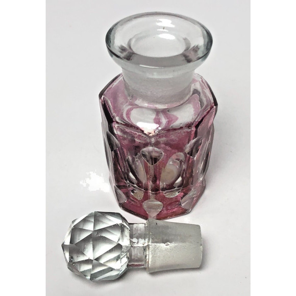 Flashed Cranberry Cut to Clear Vintage Perfume Bottle w/ Stopper Bohemian Glass - Picture 5 of 8